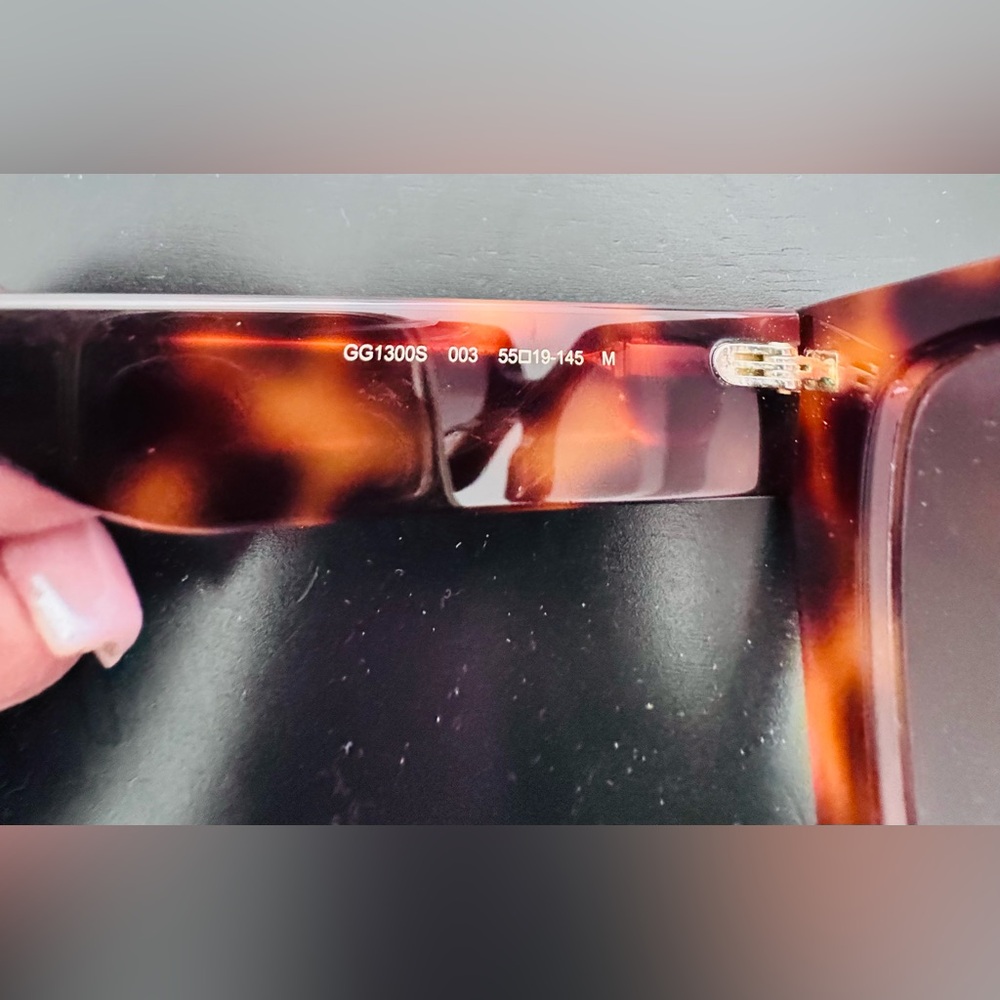 Gucci GG1300S tortoiseshell square-frame sunglasses. - Picture 2 of 8